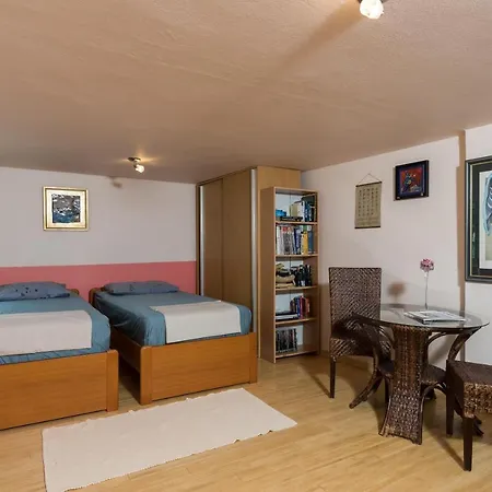 Appartamento Fanita - With Terrace And Garden View *